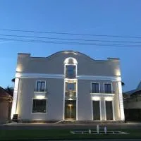 Regal Ballroom، فندق في كارانسيبيش