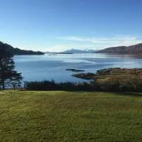 Bothan Dubh Self Catering Cabin, hotel in Kishorn