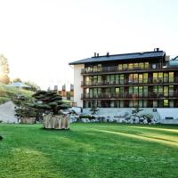 Alps Lodge, hotel a Fiss