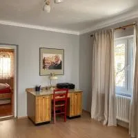 Baeckerei Mueller - große Unterkunft mit mid century Charme, zentral, sehr gut für Familien, privat, Stadt&Natur, Café im Haus, hotell sihtkohas Heidenreichstein