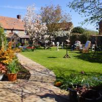 The Old Bakery B&B, hotel in Hindolveston