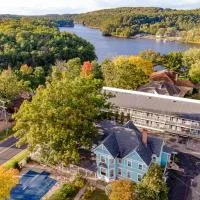 White Rose Inns & Motel, hotel in Wisconsin Dells