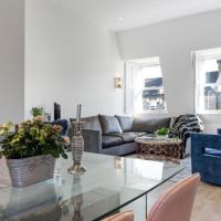 Lovely Newly-Renovated 3 Bedroom Apartment in Fulham