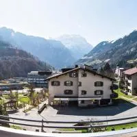 Quadernpark-Apartments, hotel en Valens
