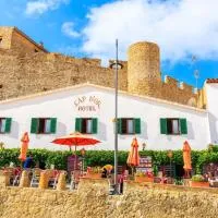 Hotel Cap d'Or - Children only from 14 years old, hotel u gradu 'Tossa de Mar'
