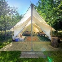 Dorothy Goes Glamping, hotel in South Barrow