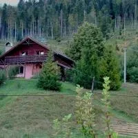 Ubytovanie na briežku, hótel í Mlynky