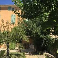 Les Lauriers, hotel em Camps-la-Source