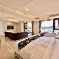 Ming Yue Hu Hotel, hotel in Yuchi