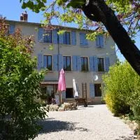 DUC MANOIR Chambres d'hôtes, hotel di Aubin