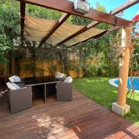 Cascais Guincho Beach Villa, hotel in Cascais