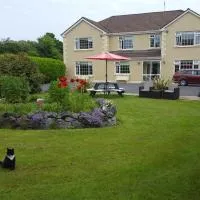 Riverwalk House B&B, hotel u gradu Oughterard