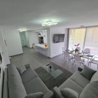 Modern 3 Bedroom Luxury Apartment in Torremolinos
