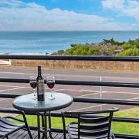 Oceanscape ~ OCEAN VIEWS Uninterrupted, hotel a Portland