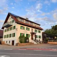 Gasthof Adler, hotel a Oberteuringen