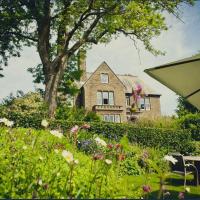 Ashmount Country House, hotel in Haworth