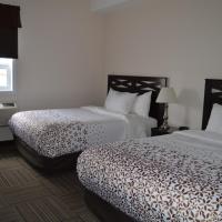 Auberge MacDonald Guest Inn, hotel em Iroquois Falls