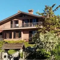 VILLA FERNANDO, hotel v destinácii Castagnole Lanze