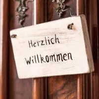 Hussi's Home, hotel Großenhainban
