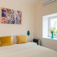Authentic GF apartment with terrace at the 3 Cities Marina