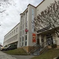 SPORTHOTEL Milevsko, hótel í Milevsko
