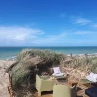 sangatte " Les Terrasses" maison front de mer Les pieds dans l'eau pleine de charme Cap Blanc Nez Côte d'Opale, ξενοδοχείο σε Sangatte