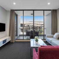 Meriton Suites North Ryde, hotel en Macquarie Park, Sídney