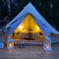Saarjärve Puhkemaja Glämping, hôtel à Tromsi