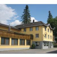 Ferienwohnung "beim Hirsch" Bregenzerwald, Hotel in Langenegg