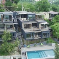 Отель "Grey house"