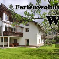 Apartments Wolf, hotel en Breitenwang, Reutte