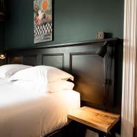 The Old Vicarage B&B, hotel in Cardigan