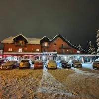 자블라크에 위치한 호텔 Hotel Lovac