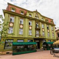 Grand Hotel Praha, отель в Йичине