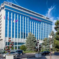 Crowne Plaza Krasnodar - Centre, an IHG Hotel, отель в Краснодаре