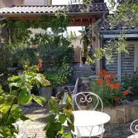 Maison d'Hôtes Le 6 Bis, hotel a Romans-sur-Isère