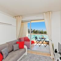 Sea Side YourHostHelper, hotel near Cannes - Mandelieu Airport - CEQ, Cannes