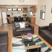 Arch House Apartments, hotel di Athlone