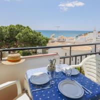 Praia da Oura Apartment - 100 m from the Beach - By Bedzy，阿爾布費拉的飯店