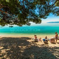 Beachfront Deluxe B&B, kh&aacute;ch sạn ở Makarska