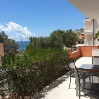Seaside Stay Rošić 2, hotel u gradu Ivan Dolac