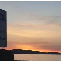 Hôtel SOLE E MARE, ξενοδοχείο σε Saint-Florent