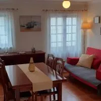 Holiday House Tocha, hotel en Palheiros da Tocha