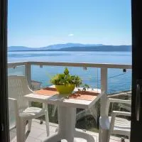 Villa Riki – hotel w mieście Živogošće