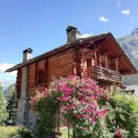 Au Rascard, hotel en Brusson