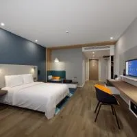 Holiday Inn Express Chongqing Airport Zone by IHG – hotel w mieście Chongqing