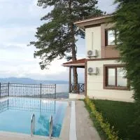 Orchid Hills - heated swimming pool, hotel in Sapanca