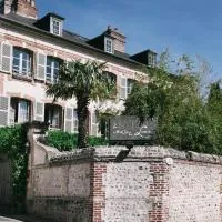La Maison De Lucie, hotelli kohteessa Honfleur