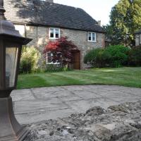 2 Vicarage Lane, hotel in Highworth
