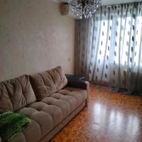 Двухкомнатная квартира возле сквера Дружба, отель в Волгодонске